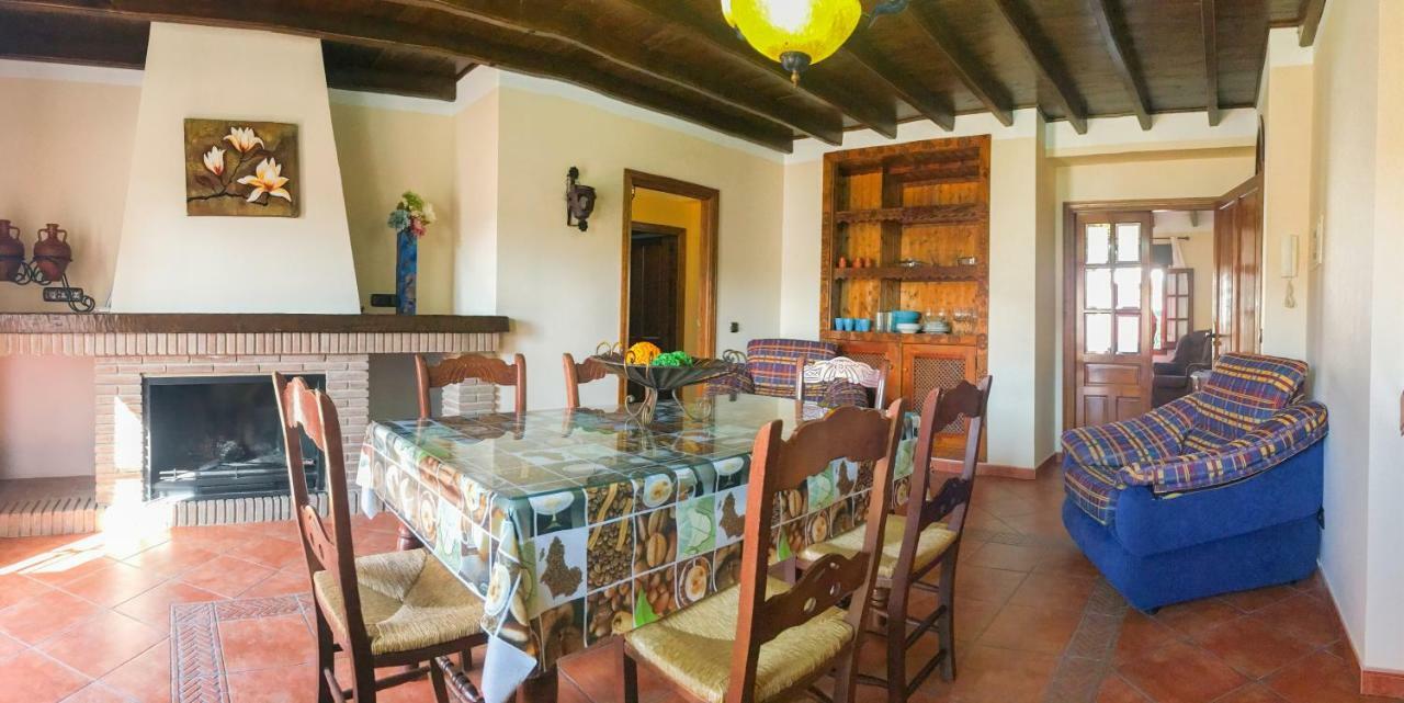 Casa De Teones Pensionat Montecorto Exteriör bild